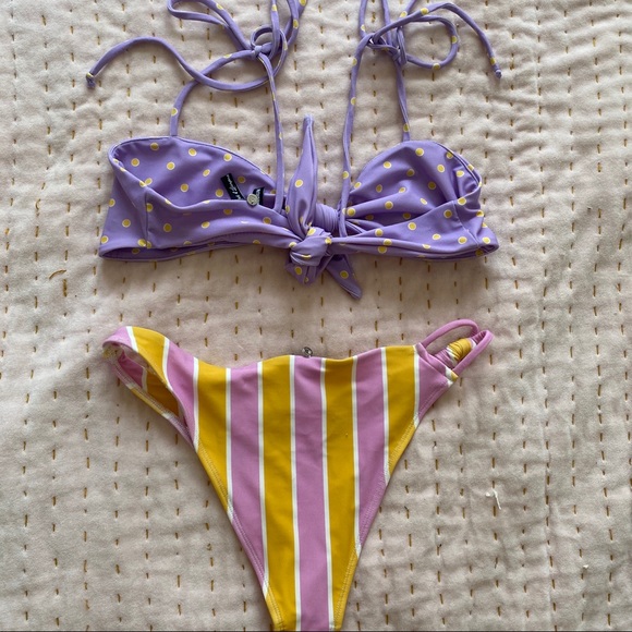 NWOT For love and lemons seaside bikini - Picture 5 of 5